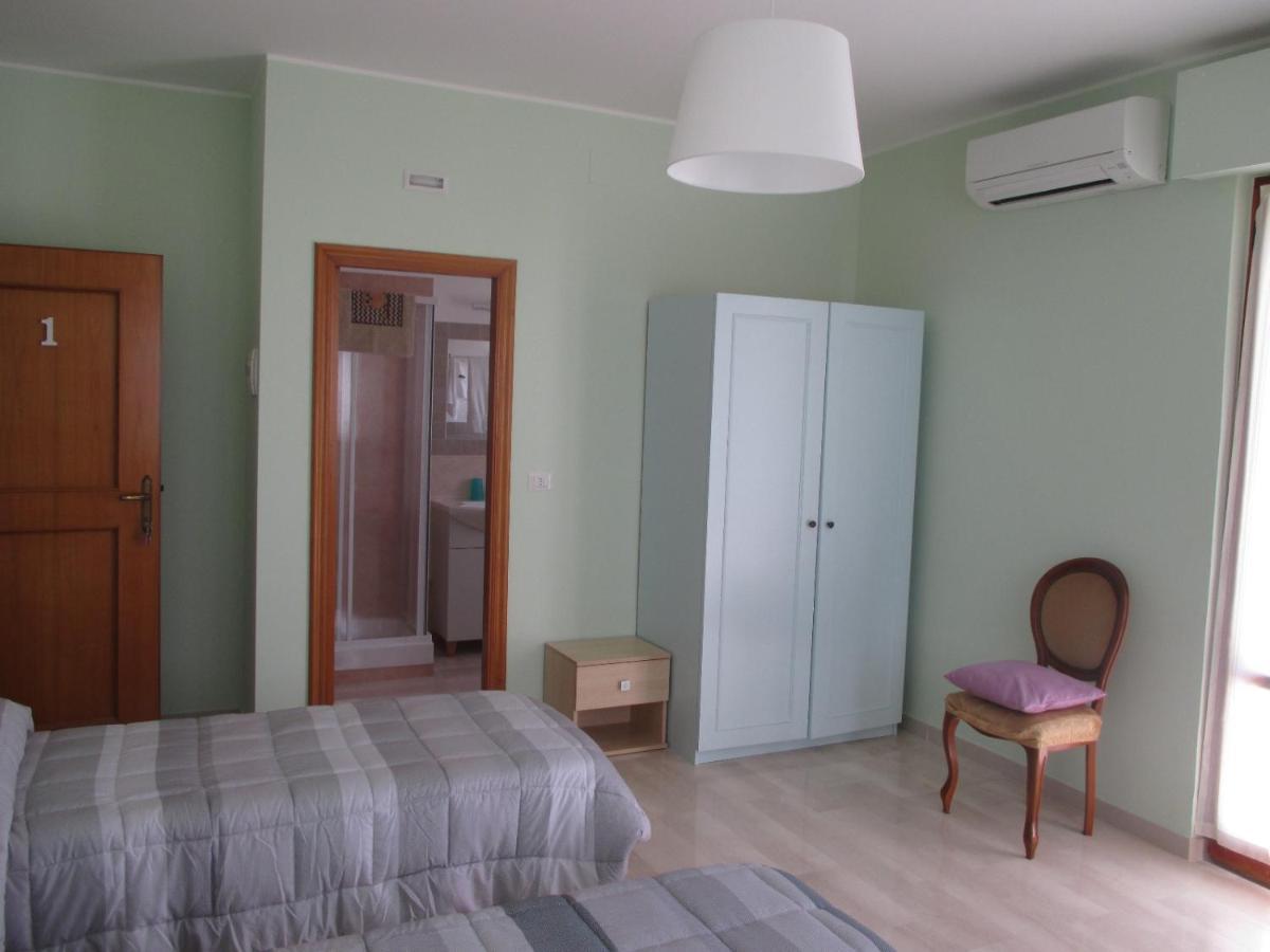 A Casa Di Gio' Bed & Breakfast Atri Exterior foto